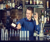 江西贛州招聘花式調酒師一名